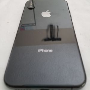 iPhone Xs 512gb with Case